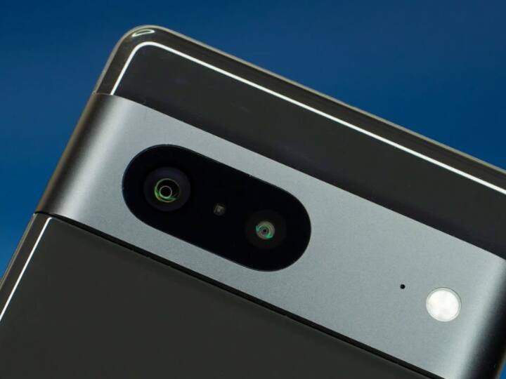 Google Pixel 8a की डिटेल्स आई सामने, फोन में मिल सकता है Tensor G3 चिसपेट Google Pixel 8a appears on Geekbench revealing key specs check details Google Pixel 8a की डिटेल्स आई सामने, फोन में मिल सकता है Tensor G3 चिसपेट
