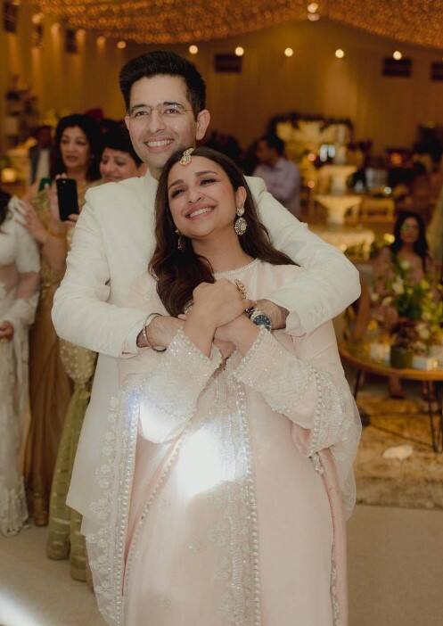 'ਆਪ' ਆਗੂ ਦੇ ਘਰ ਜਲਦ ਗੂੰਜਣਗੀਆਂ ਕਿਲਕਾਰੀਆਂ, ਜੋੜੇ ਨੇ ਸੁਣਾਈ ਖੁਸ਼ਖਬਰੀ...