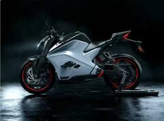 Best Range Electric Bikes: ਇਨ੍ਹਾਂ ਇਲੈਕਟ੍ਰਿਕ ਬਾਈਕਸ ਦੀ ਰੇਂਜ ਜਾਣ ਕੇ ਤੁਸੀਂ ਵੀ ਬਣਾ ਲਓਗੇ ਇਨ੍ਹਾਂ ਨੂੰ ਖ਼ਰੀਦਣ ਦਾ ਪਲਾਨ, ਦੇਖੋ ਤਸਵੀਰਾਂ