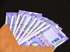 MSSC: માત્ર પોસ્ટ ઓફિસ જ નહીં આ 5 બેંકોમાં પણ ખોલાવી શકાય છે મહિલા સન્માન સેવિંગ સર્ટિફિકેટ એકાઉન્ટ