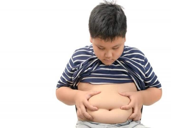 Obesity: तेजी से बढ़ता बच्चे का वजन कहीं बन जाए बीमारियों की वजह, तीन आसान तरीकों से पा सकते हैं काबू