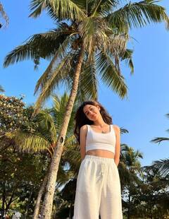 ये हैं Akshay Kumar की भतीजी, खूबसूरती में बॉलीवुड एक्ट्रेस से कम नहीं राजेश खन्ना की ग्रैंड डॉटर!