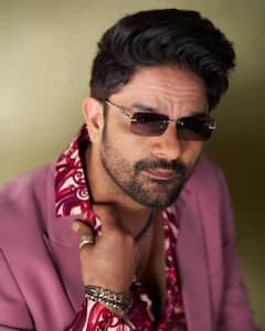 Kareena Kapoor Dons A Red Corset Dress; Poses Alongside Vijay Varma And Jaideep Ahlawat