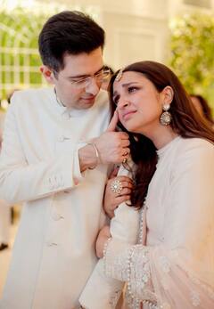 Parineeti Chopra और Raghav Chadha पहुंचे महाकालेश्वर मंदिर | ENT LIVE