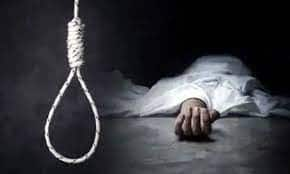 Crime news Tenth class girl commits suicide after boy cheats her in Nizamabad Girl Suicide in Nizamabad: ప్రేమలో మోసపోయానంటూ టెన్త్ విద్యార్థిని ఆత్మహత్య, కన్నీళ్లు పెట్టిస్తోన్న సూసైడ్ లెటర్