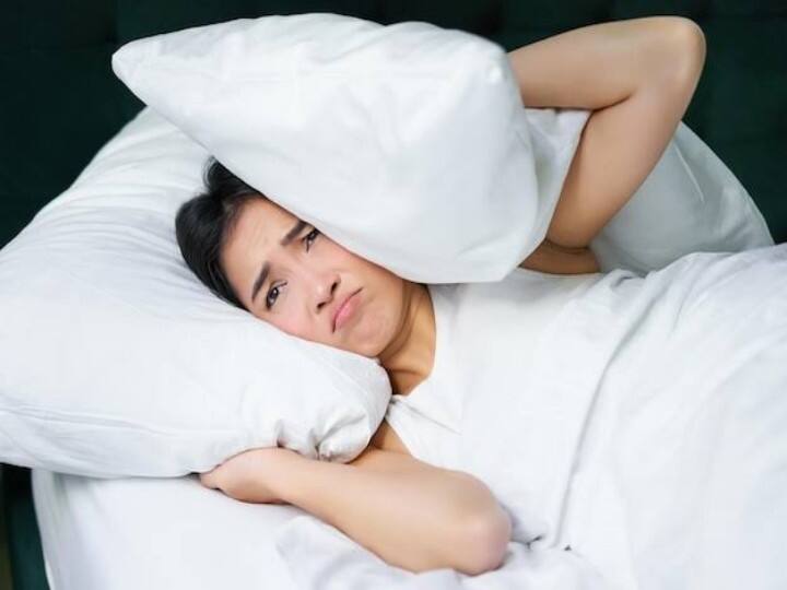 महिलाओं में क्यों ज्यादा होती है नींद ना आने की समस्या, जानें कारण, कहीं ये स्लीप डिसऑर्डर तो