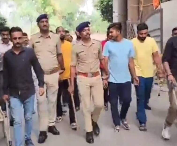 Surat police arrested people of Lalu Jalim gang Surat: લોકોમાંથી લાલુ જાલિમ ગેંગનો ખૌફ કાઢવા પોલીસે તેના સાગરીતોનું કાઢ્યું સરઘસ