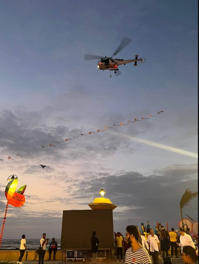 મહત્વપૂર્ણ  છે કે દમણનો દરિયો દેશભરમાં જાણીતો છે. દેશના ખૂણે ખૂણેથી પર્યટકો દમણ ની મુલાકાત લે છે.