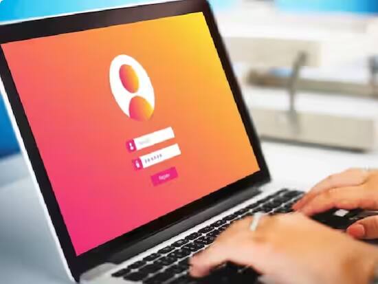 OTP ਦਾਖਲ ਕਰਨ ਤੋਂ ਬਾਅਦ ਓਕੇ ਬਟਨ 'ਤੇ ਕਲਿੱਕ ਕਰੋ। ਇਸ ਤੋਂ ਬਾਅਦ ਕੁਝ ਹੀ ਮਿੰਟਾਂ ਵਿੱਚ ਤੁਹਾਨੂੰ EPF ਬੈਲੇਂਸ ਬਾਰੇ ਜਾਣਕਾਰੀ ਮਿਲ ਜਾਵੇਗੀ।