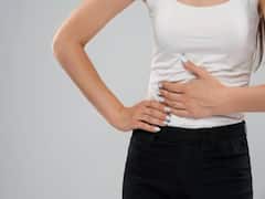 क्या आपको भी पेट के ऊपरी हिस्से में अक्सर रहता है दर्द, जानिए ये है किस बीमारी का लक्षण और क्या है इलाज