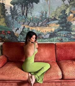 ਬਾਡੀਕਾਨ ਆਊਟਫਿਟ 'ਚ ਈਸ਼ਾ ਗੁਪਤਾ ਨੇ ਸ਼ੇਅਰ ਕੀਤਾ ਬੋਲਡ ਫੋਟੋਸ਼ੂਟ ,ਫੋਟੋਆਂ ਤੋਂ ਨਜ਼ਰਾਂ ਨਹੀਂ ਹਟਾ ਪਾ ਰਹੇ ਫੈਨਜ਼