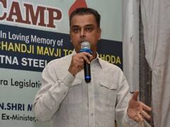 NCP में घमासान पर मिलिंद देवड़ा का बड़ा बयान, कहा- इससे MVA पर असर नहीं, जो हो रहा है वो...