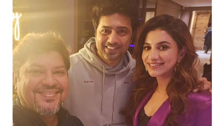 Rukmini-Dev: Actress Rukmini Maitra and Dev congratulate Ram Kamal Mukherjee for national award, know in details Rukmini-Dev: যাঁর হাত ধরে বিনোদিনী বা দ্রৌপদী হয়ে ওঠা, সেই রামকমলকে জাতীয় পুরস্কারের শুভেচ্ছা রুক্মিণীর