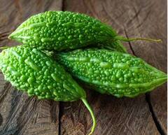 Health Tips : कारले रोज खाल्ल्याने आरोग्यास हे फायदे होतात, पाहा