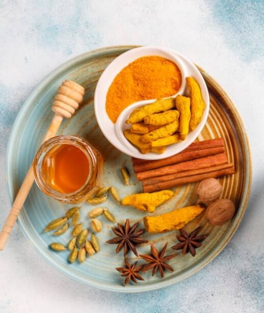 ਭਾਰਤ ਵਿੱਚ ਕਿਸੇ ਵੀ ਸਰੀਰਕ ਸਮੱਸਿਆ ਨਾਲ ਨਜਿੱਠਣ ਲਈ ਅਕਸਰ ਪੁਰਾਣੇ ਨੁਸਖੇ ਅਪਣਾਏ ਜਾਂਦੇ ਰਹੇ ਹਨ। ਘਰੇਲੂ ਨੁਸਖੇ ਕਿਤੇ ਨਾ ਕਿਤੇ ਬਹੁਤ ਫਾਇਦੇਮੰਦ ਸਾਬਤ ਹੁੰਦੇ ਹਨ। ਇਸੇ ਤਰ੍ਹਾਂ ਅੱਜ ਅਸੀਂ ਤੁਹਾਨੂੰ ਇੱਕ ਅਜਿਹੇ ਉਪਾਅ ਬਾਰੇ ਦੱਸਣ ਜਾ ਰਹੇ ਹਾਂ ਜਿਸ ਨਾਲ ਪੁਰਸ਼ਾਂ ਨੂੰ ਹੋਣ ਵਾਲੀਆਂ ਸਮੱਸਿਆਵਾਂ ਆਸਾਨੀ ਨਾਲ ਦੂਰ ਹੋ ਜਾਣਗੀਆਂ।