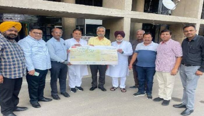 Faridkot Rice Millers Association sent 1,50,000 in aid to the Chief Minister's Relief Fund ਫ਼ਰੀਦਕੋਟ ਰਾਈਸ ਮਿਲਰਜ਼ ਐਸੋਸੀਏਸ਼ਨ ਨੇ ਮੁੱਖ ਮੰਤਰੀ ਰਾਹਤ ਫ਼ੰਡ ਲਈ ਭੇਜੀ 1,50,000 ਦੀ ਸਹਾਇਤਾ