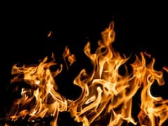 పశ్చిమ బెంగాల్‌లో ఘోరం, బాణసంచా తయారీ కేంద్రంలో పేలుడు - ఏడుగురు మృతి