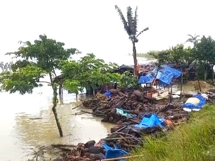 Assam Floods Update 1 Dead Over 1.9 Lakh Affected As Flood Situation Worsens In Heavy Rain Lakhimpur District Worst-Hit 1 More Dead, Over 1.9 Lakh Affected As Assam Flood Situation Worsens. Lakhimpur Worst-Hit