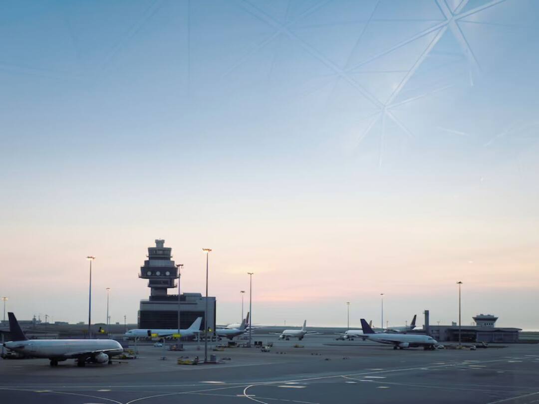 UK Air Traffic Control Systems Face Network Wide Failure know all details UK Air Traffic Control: యూకే గగనతలం మూసివేత, ఎయిర్ ట్రాఫిక్ టెక్నికల్ ఫెయిల్యూర్‌లో లోపంతో సమస్య