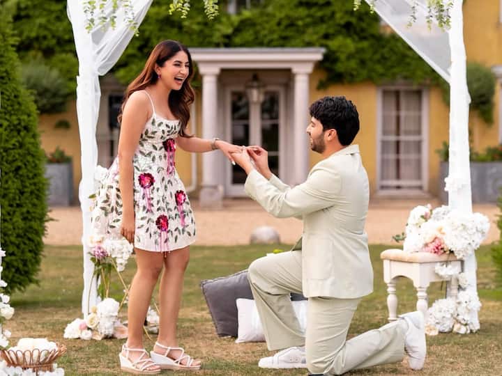 Singer Armaan Malik Announces His Forever With Girlfriend Aashna Shroff Singer Armaan Malik Announces His 'Forever' With Girlfriend Aashna Shroff
