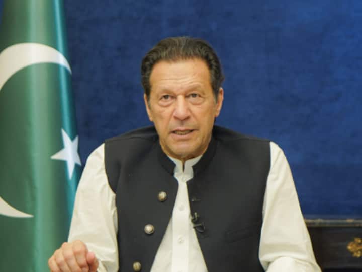 Pakistan News Imran Khan Faces Arrest Warrants In Al-Qadir Trust Toshakhana Gifts Cases PTI Ex-Pakistan PM Imran Khan Faces Arrest Warrants In Al-Qadir Trust, Toshakhana Gifts Cases
