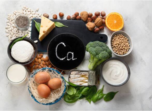 हृदयासाठी जास्त कॅल्शियम धोकादायक असू शकते. कॅल्शियमचे प्रमाण  नेहमी नियंत्रित ठेवावे.