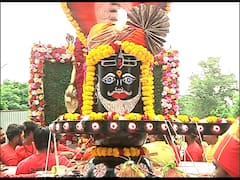 Amravati Kavad Yatra : 'हर हर महादेव'चा जयघोष! अचलपुरात भव्य कावड यात्रेचं आयोजन