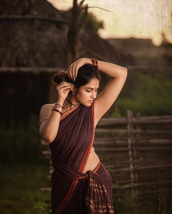 దివి అందమైన ఫోటోలు -Image credit: Divi Vadthya/Instagram