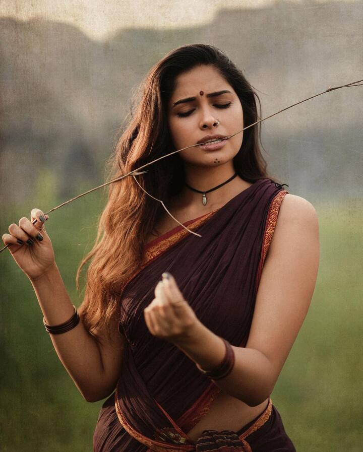 దివి అందమైన ఫోటోలు -Image credit: Divi Vadthya/Instagram