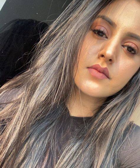 ਇਸ ਤੋਂ ਬਾਅਦ ਹੁਣ ਬਾਣੀ ਨੂੰ ਲੈਕੇ ਇੱਕ ਹੋਰ ਅਪਡੇਟ ਸਾਹਮਣੇ ਆ ਰਹੀ ਹੈ। ਬਾਣੀ ਨੇ ਆਪਣੀ ਨਵੀਂ ਈਪੀ ਯਾਨਿ ਐਲਬਮ ਦਾ ਐਲਾਨ ਕਰ ਦਿੱਤਾ ਹੈ।