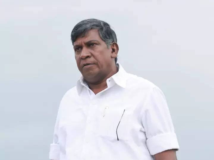 Actor Vadivelu's younger Brother passed away at age 52 Actor Vadivelu:  உடல்நலக்குறைவால் சகோதரர் மரணம்.. நிலைகுலைந்து போன வடிவேலு .. சோகத்தில் ரசிகர்கள்