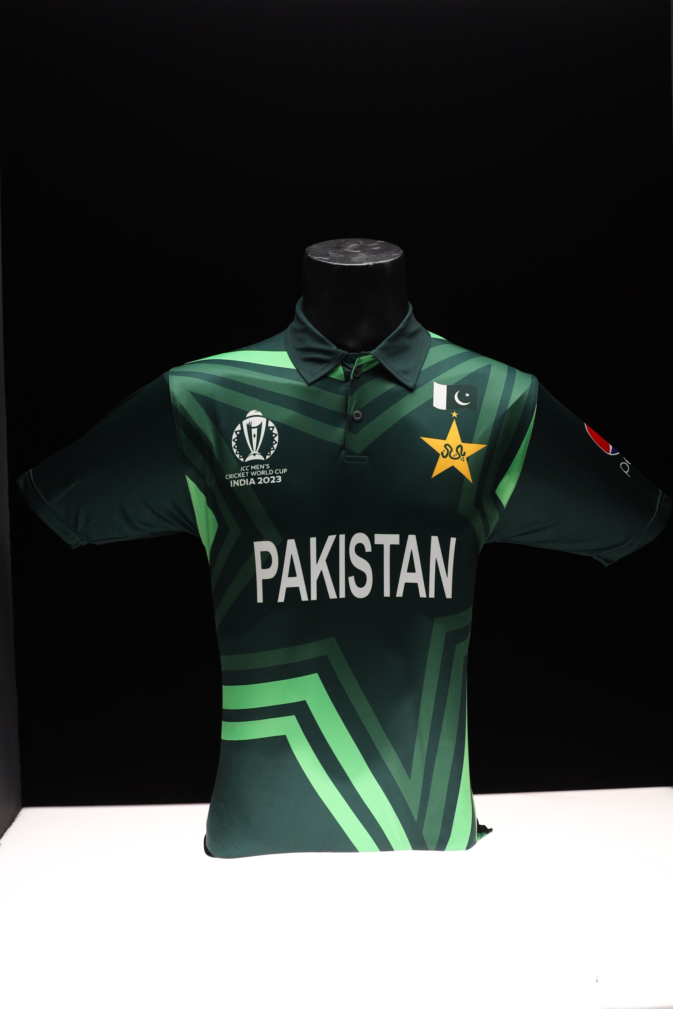 Pakistan ODI WC Jersey: 'இந்தியா' பெயருடன் வெளியான பாகிஸ்தான் கிரிக்கெட் அணியின் ஜெர்சி.. காரணம் தெரியுமா?