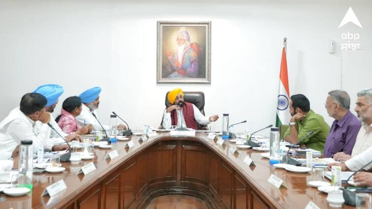 Important decision in the cabinet meeting a big reduction in the grant of CM Mann and ministers Punjab Cabinet Meeting: ਕੈਬਨਿਟ ਮੀਟਿੰਗ 'ਚ ਅਹਿਮ ਫੈਸਲਾ, ਸੀਐਮ ਮਾਨ ਤੇ ਮੰਤਰੀਆਂ ਦੀ ਗ੍ਰਾਂਟ 'ਚ ਵੱਡੀ ਕਟੌਤੀ