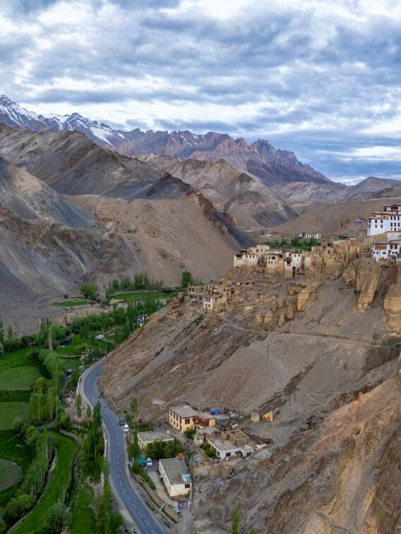 भारत का वो स्‍थान, जहां हर रोज धरती पर उतर आता है चांद