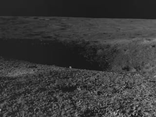 Chandrayaan 3: ਜਦੋਂ ਚੰਦਰਮਾ 'ਤੇ ਡੂੰਘੇ ਖੱਡੇ ਕੋਲ ਪਹੁੰਚਿਆ ਪ੍ਰਗਿਆਨ ਰੋਵਰ, ਇਸਰੋ ਨੇ ਜਾਰੀ ਕੀਤੀਆਂ ਤਸਵੀਰਾਂ