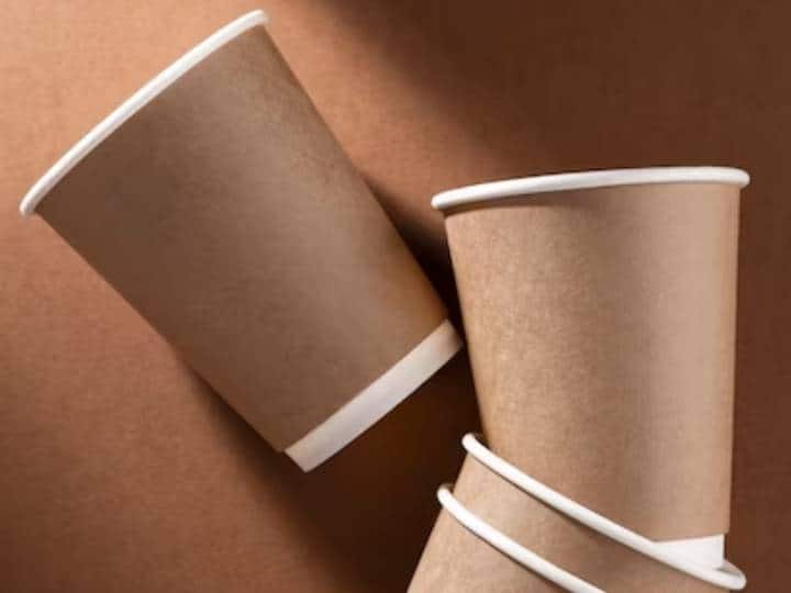 Paper cups as toxic as plastic ones when they end up in nature study प्लास्टिक कप की तरह पेपर कप भी होते हैं खतरनाक, नए रिसर्च ने दी बड़ी चेतावनी