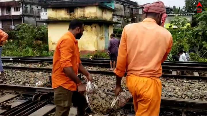 রাতভর জলমগ্ন হয়েছিল বানারহাট হাসপাতাল চত্বর। ক্ষতি হয়েছে বেশ কয়েকটি চা বাগান।