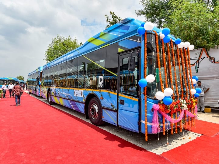 G20 Summit 2023 India DTC  to get 400 electric buses before G20 summit equipped with these facilities G20 Summit 2023: दिल्ली को जी20 सम्मेलन से पहले मिलेंगी 400 इलेक्ट्रिक बसें, इन सुविधाओं से होंगी लैस