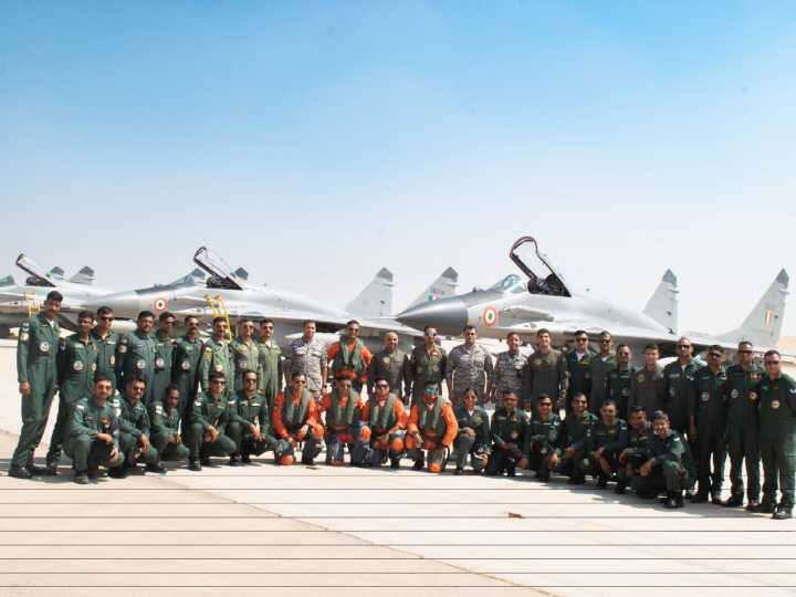 India-egypt: भारतीय वायु सेना की एक टुकड़ी सोमवार 28 अगस्त को अभ्यास ब्राइट स्टार-23 में भाग लेने के लिए मिस्र वायु सेना बेस पहुंची.
