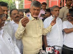 ప్రజల డేటా ప్రైవేటు సంస్థలకు, ఈసీకి అన్ని ఆధారాలు ఇచ్చాం, హైలెవల్ కమిటీ కోరాం - ఢిల్లీలో చంద్రబాబు