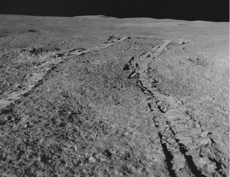 Chandrayaan 3: ચંદ્ર પર ઉંડા ખાડા પાસે પહોંચી ગયું હતું પ્રજ્ઞાન રોવર, ISRO એ જાહેર કરી તસવીરો Chandrayaan 3 Pragyan Rover Reached Huge Crater On Aug 27, Is Now Back On Safe Path ISRO Chandrayaan 3: ચંદ્ર પર ઉંડા ખાડા પાસે પહોંચી ગયું હતું પ્રજ્ઞાન રોવર, ISRO એ જાહેર કરી તસવીરો