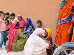 पहले कहा नॉर्मल डिलीवरी होगी, फिर मांगे 50 हजार, बाद में जच्चा-बच्चा की मौत, बेतिया में हंगामा