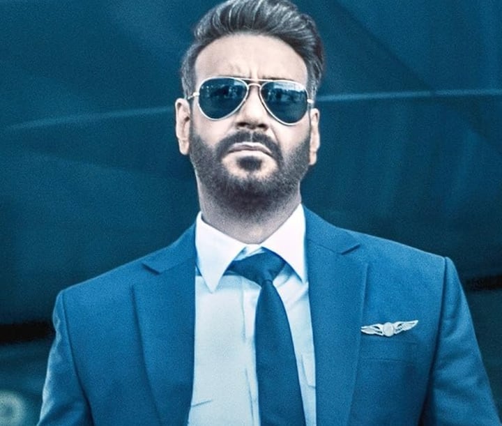 सलमान से यूं तो कोई मजाक नहीं कर सकता, लेकिन एक शो में अजय देवगन जब पहुंचे थे तब सलमान खान ने उनसे एक सवाल किया था- 'कितने प्रतिशत भारतीयों ने किसी जोड़ी को देख कर ये सोचा कि इस लल्लू को ये लड़की कैसे मिल गई? इस पर अजय देवगन ने बड़ा फनी जवाब दिया था.