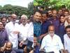 Rajinikanth : 'பழசை என்னைக்குமே மறக்கக்கூடாது..தான் கண்டக்டராக பணிப்புரிந்த இடத்திற்கு மீண்டும் சென்ற ரஜினிகாந்த்..!