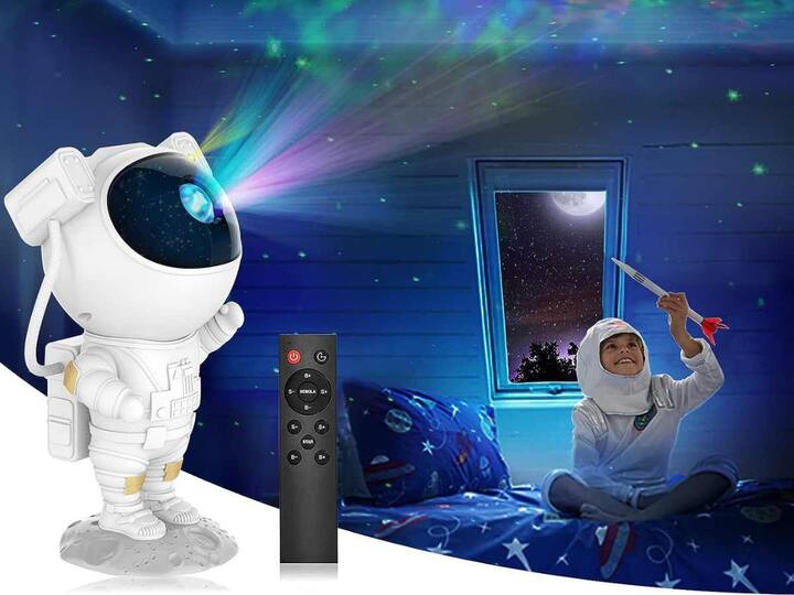 Cynlink Star Projector Night Light (Rs 1,499)- This comes with a remote control for easy operation. It can also project elaborate starry night skies and also colourful nebulas, complete with five brightness levels. (Image Credit: Cylink)