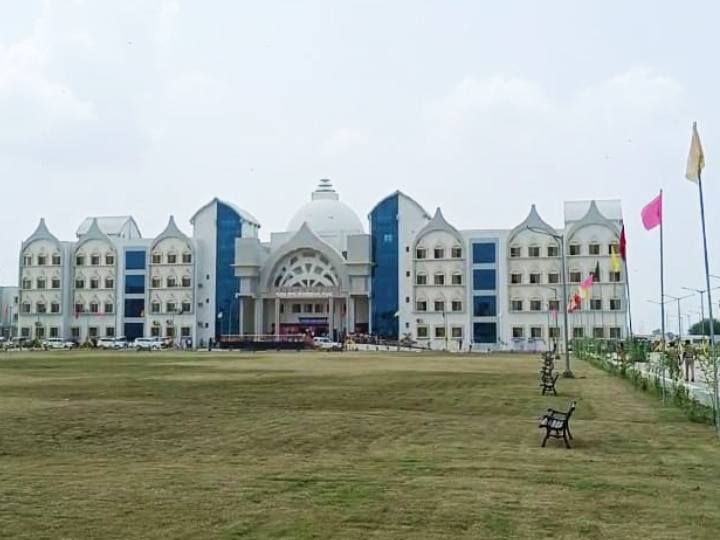 Nalanda Open University: 10 एकड़ में 116.65 करोड़ से बना NOU का भवन, CM नीतीश ने किया उद्घाटन, जानें खासियत
