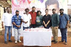 HBD Vishal : படப்பிடிப்பு தளத்தில் கேக் வெட்டி பிறந்தநாளை கொண்டாடிய விஷால் 34 படக்குழு!