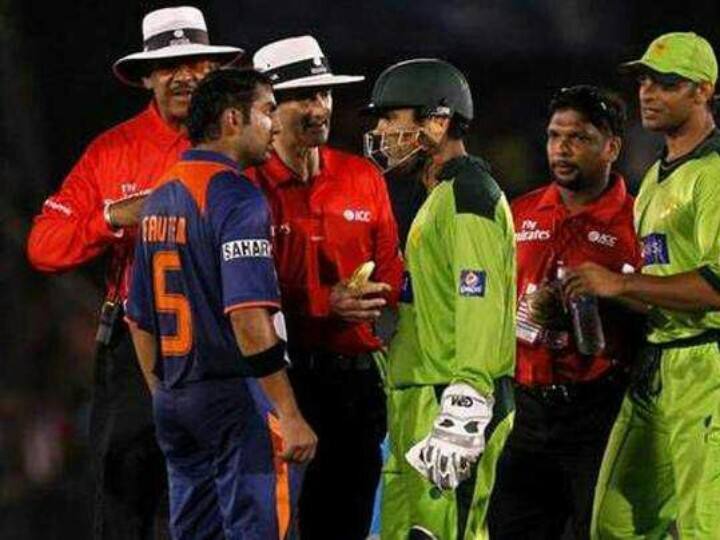 Asia Cup 2023 IND vs PAK Indian player Gautam Gambhir and Pakistani wicketkeeper Kamran Akmal fight IND vs PAK: एशिया कप में भारत-पाक मैच में हो चुका है बवाल, मैदान पर भिड़ गए थे गंभीर-अकमल