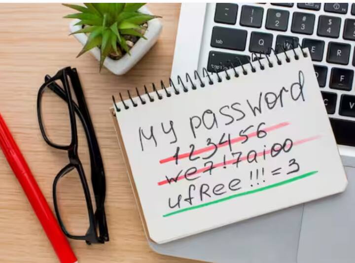 ਅਜਿਹੇ ਘਪਲਿਆਂ ਤੋਂ ਬਚਣ ਲਈ, ਆਪਣੇ ਸਾਰੇ ਡਿਜੀਟਲ ਖਾਤਿਆਂ ਦਾ ਪਾਸਵਰਡ ਮਜ਼ਬੂਤ ​​ਬਣਾਓ ਅਤੇ ਕਿਸੇ ਅਣਜਾਣ ਨੰਬਰ, ਸੰਦੇਸ਼, ਕਾਲ ਜਾਂ ਲਿੰਕ ਆਦਿ ਦਾ ਜਵਾਬ ਨਾ ਦਿਓ।