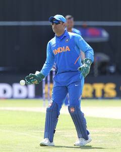 In Pics: धोनी की कप्तानी में भारत ने पाकिस्तान के खिलाफ जीते सबसे ज़्यादा वनडे मैच, देखें बाकी कप्तानों के रिकॉर्ड